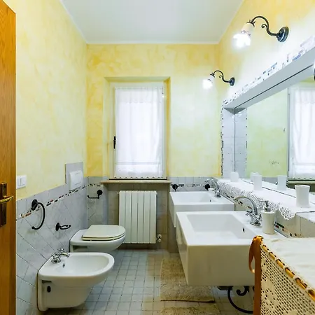 Casa Del Gelso Montefiore dellʼAso